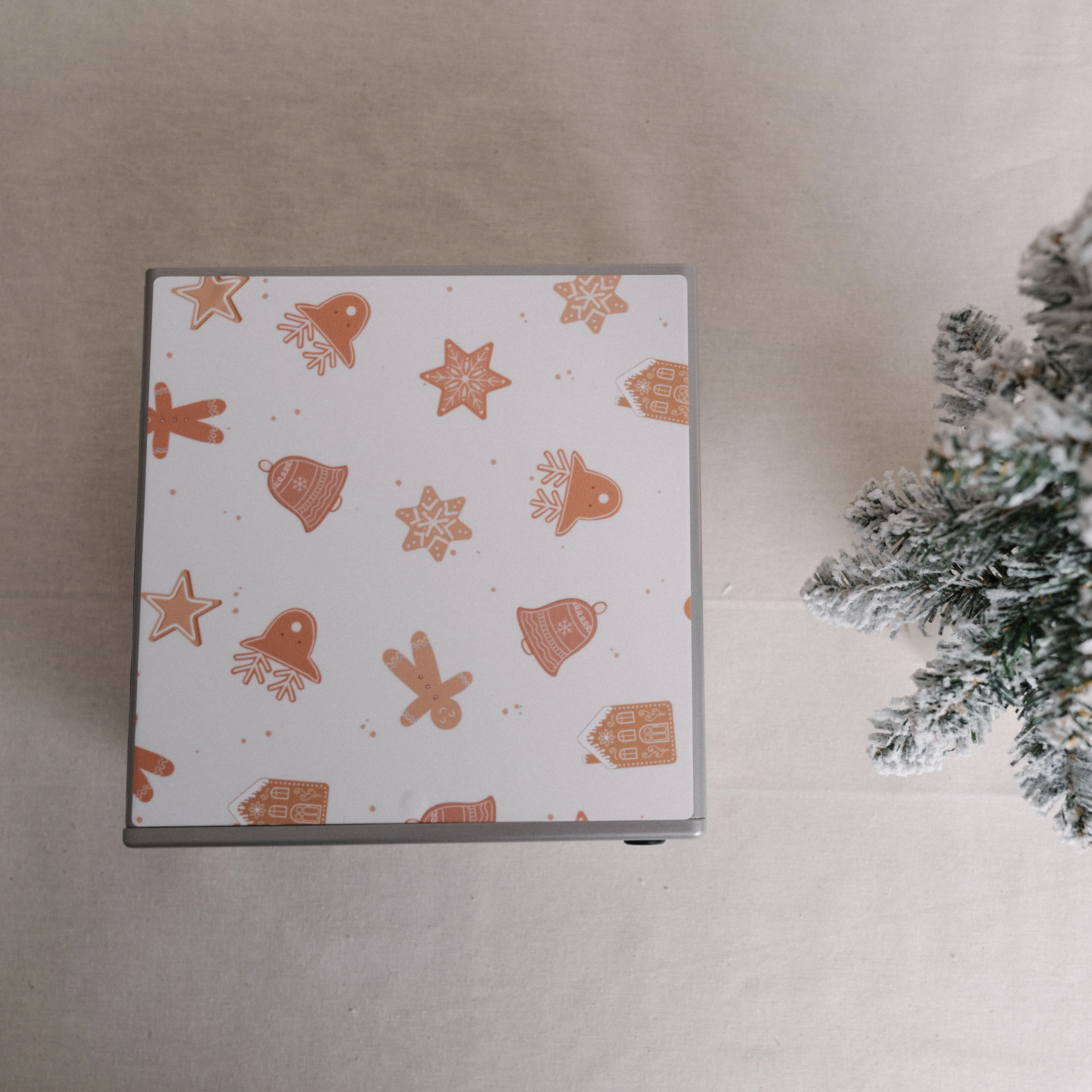 Holiday Comforts - Orion mPulse® Vinyl Cover - Image 4